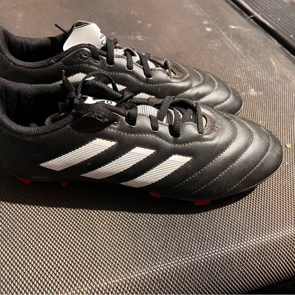 Adidas Football cleats - Picture 2 of 4